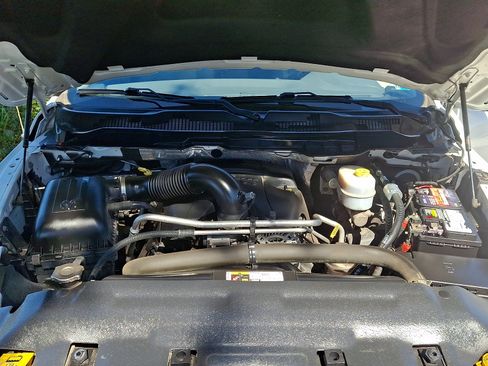 Used 2018 RAM 3500 Tradesman AWD/4WD image 29