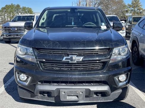 Used 2017 Chevrolet Colorado Z71 w/ Z71 Midnight Edition image 10