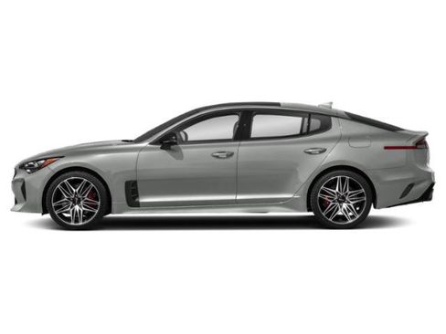 Used 2023 Kia Stinger GT-Line w/ Sun & Sound Package RWD image 3