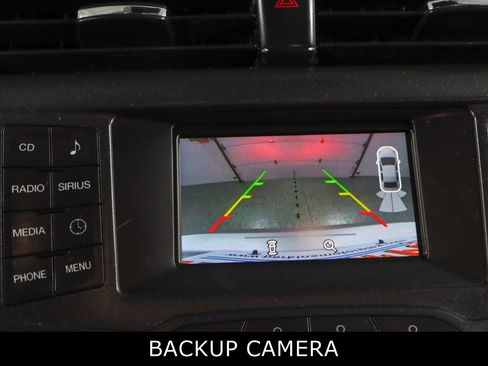 Used 2018 Ford Fusion SE image 18