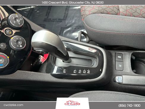 Used 2017 Chevrolet Sonic LT w/ Convenience Package image 22