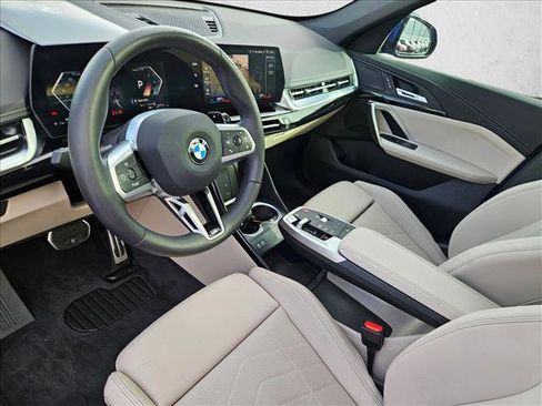 Certified 2025 BMW X1 xDrive28i w/ M Sport Package image 10