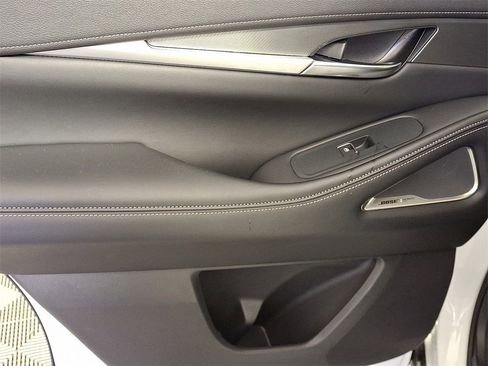 Certified 2025 INFINITI QX60 Luxe image 13