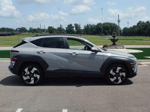 Used 2026 Hyundai Kona Limited FWD image 21