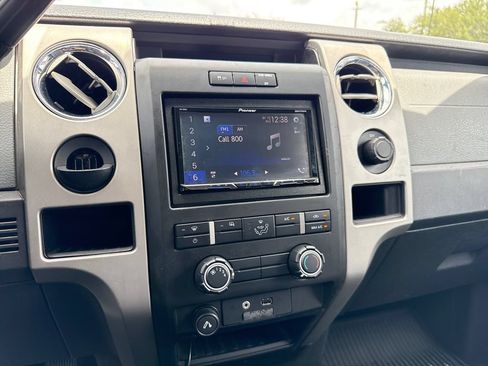 Used 2011 Ford F150 XLT w/ XLT Convenience Pkg RWD image 18