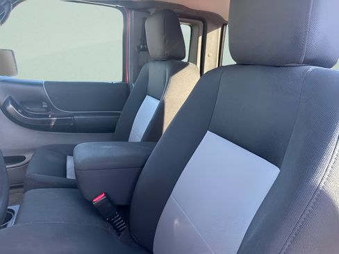 Used 2011 Ford Ranger XLT w/ Bright Trim Group AWD/4WD image 17