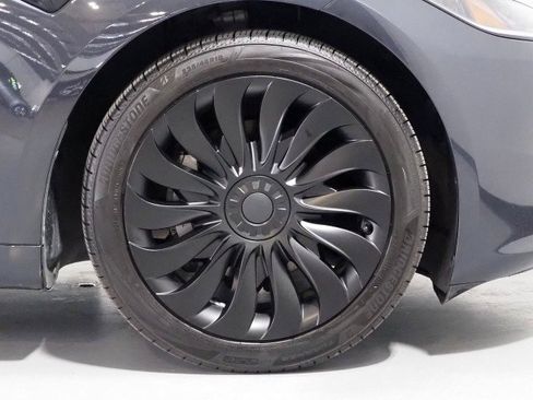 Used 2025 Tesla Model 3 Long Range RWD image 50