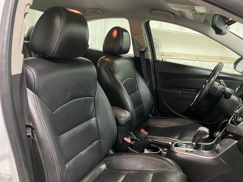 Used 2012 Chevrolet Cruze LTZ image 16
