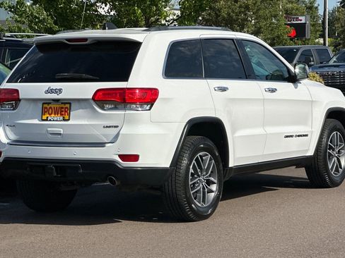 Used 2018 Jeep Grand Cherokee Limited w/ Trailer Tow Group IV AWD/4WD image 4