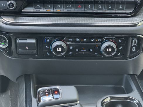 Used 2024 Chevrolet Silverado 1500 ZR2 w/ ZR2 Bison Edition image 33