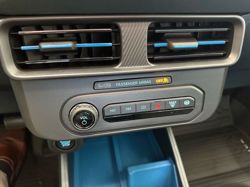 New 2026 Ford Maverick XLT w/ XLT Luxury Package image 35