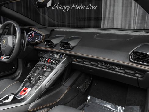 Used 2019 Lamborghini Huracan LP 580-2 RWD image 21