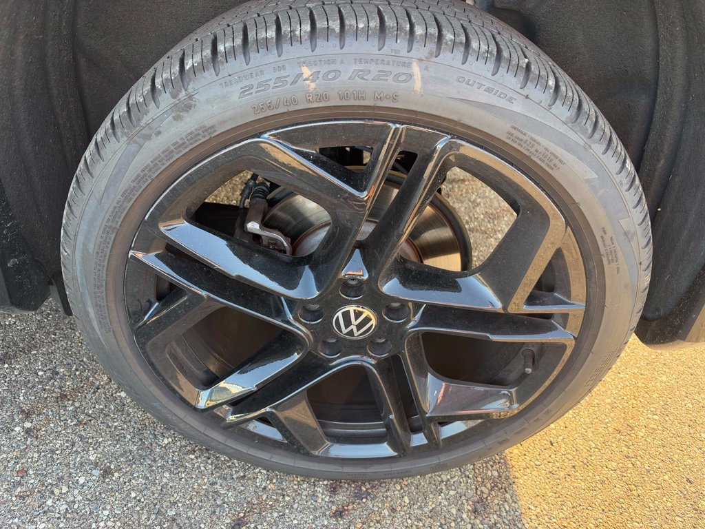 Used 2026 Volkswagen Tiguan SE R-Line AWD/4WD image 7