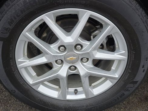 Used 2023 Chevrolet Equinox LT image 8