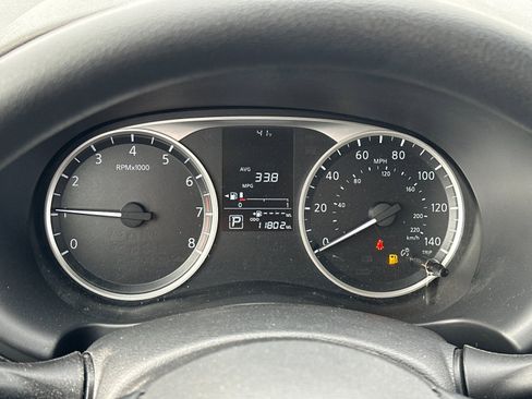 Used 2025 Nissan Kicks Play S image 24