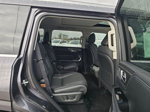 New 2026 INFINITI QX80 Luxe w/ Cargo Package image 13