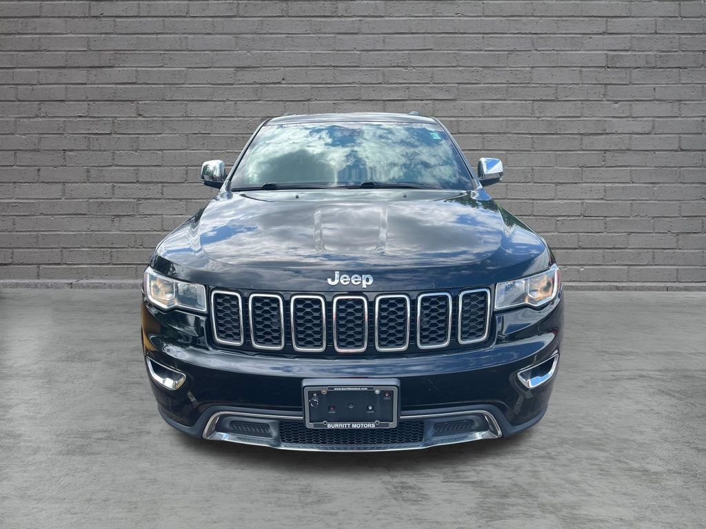 Used 2018 Jeep Grand Cherokee Limited AWD/4WD image 9