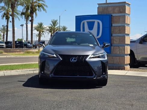 Used 2025 Lexus UX 300h FWD w/ Accessory Package (Z2) image 4