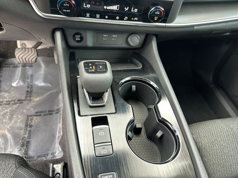 Certified 2026 Nissan Rogue SV image 20