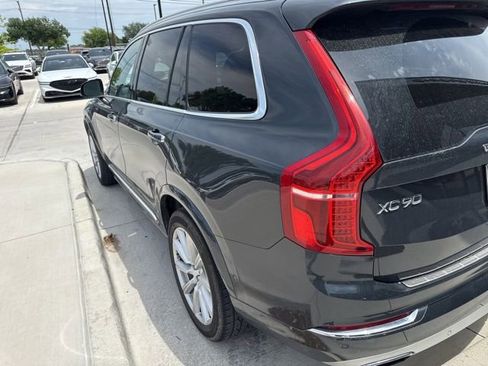 Used 2017 Volvo XC90 T6 Inscription w/ Vision Package AWD/4WD image 4