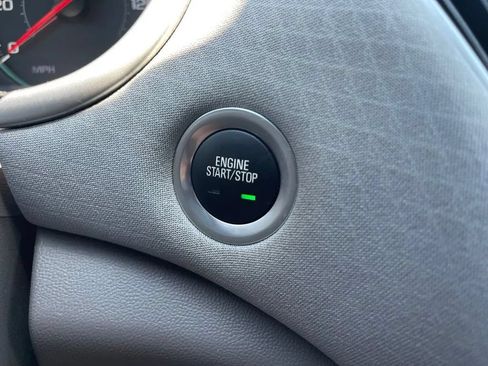 Used 2024 Chevrolet Malibu LT FWD image 31