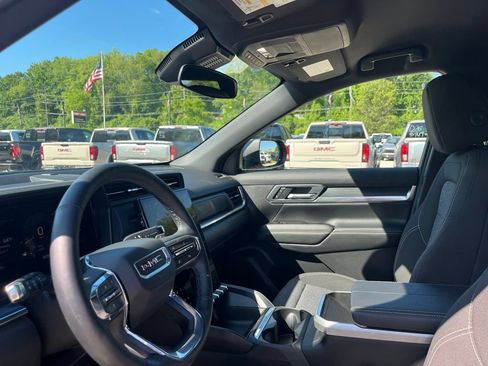Used 2026 GMC Terrain Elevation FWD image 18