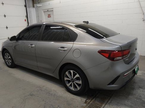 Used 2023 Kia Rio S w/ Technology Package FWD image 3