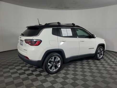 Used 2020 Jeep Compass Limited FWD image 4
