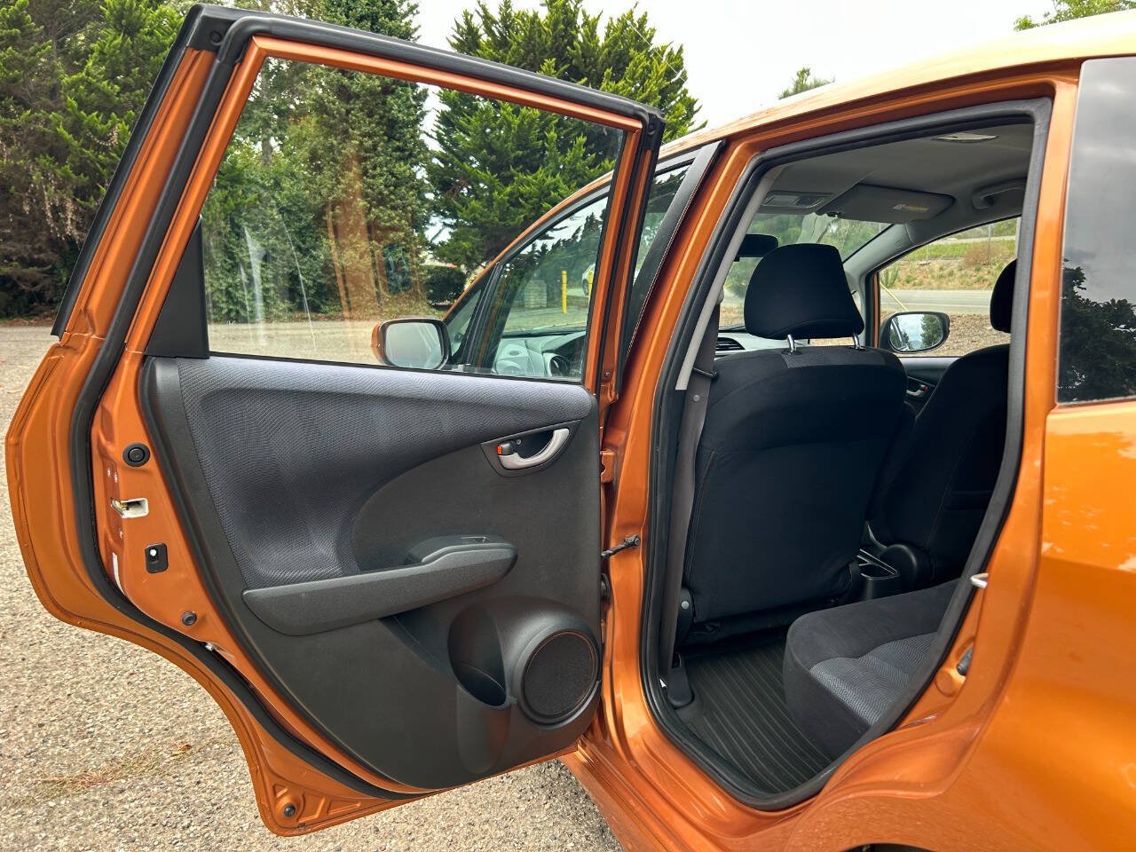 Used 2009 Honda Fit Sport image 28