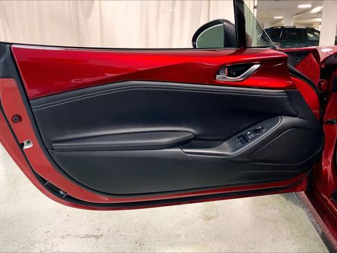 Used 2025 MAZDA MX-5 Miata Grand Touring image 14