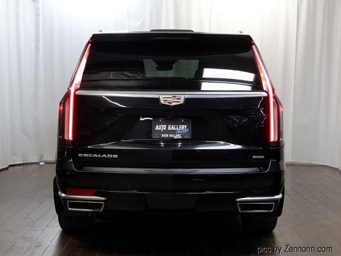 Used 2021 Cadillac Escalade ESV Premium Luxury w/ Driver Assist Tech Package AWD/4WD image 6