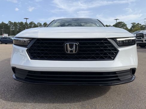 Used 2023 Honda Accord Sport image 22