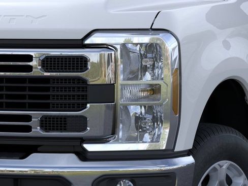 New 2026 Ford F350 XLT AWD/4WD image 18