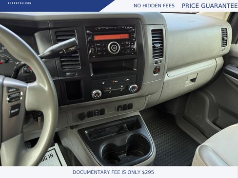 Used 2016 Nissan NV 2500 SV RWD image 14