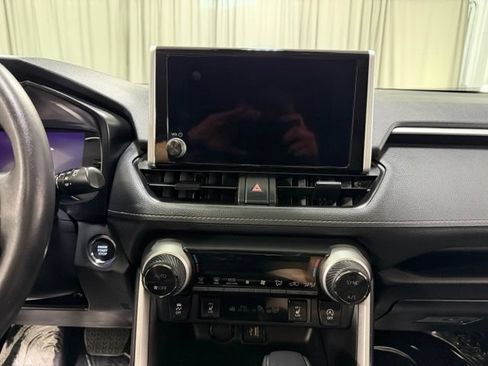 Used 2024 Toyota RAV4 XLE w/ Convenience Package AWD/4WD image 14
