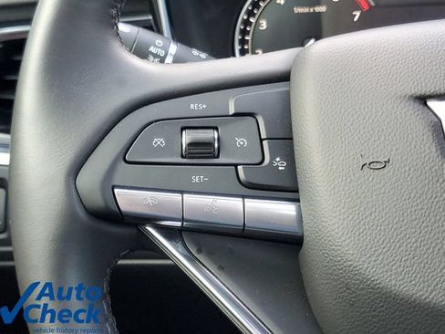Certified 2024 Cadillac XT6 Luxury FWD image 24