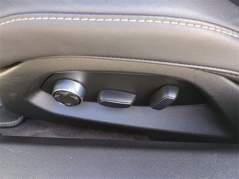 Certified 2023 Chevrolet Corvette Stingray Preferred Cpe w/ Z51 Performance Package image 19