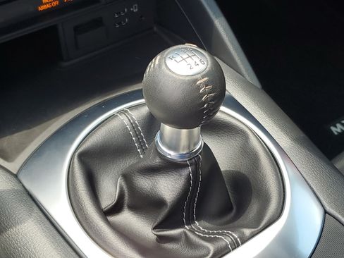 Used 2023 MAZDA MX-5 Miata Grand Touring RWD image 27