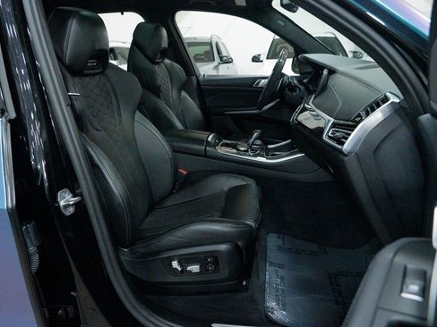 Used 2022 BMW X5 M w/ Executive Package AWD/4WD image 38
