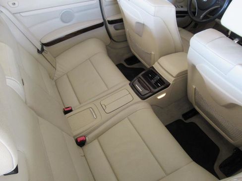 Used 2011 BMW 328i 328i Convertible - SULEV image 19