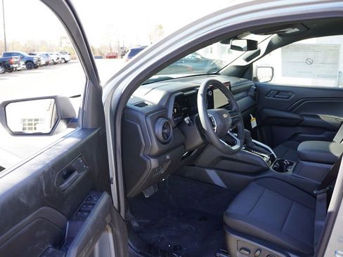New 2026 Chevrolet Colorado W/T w/ WT Custom Package image 10