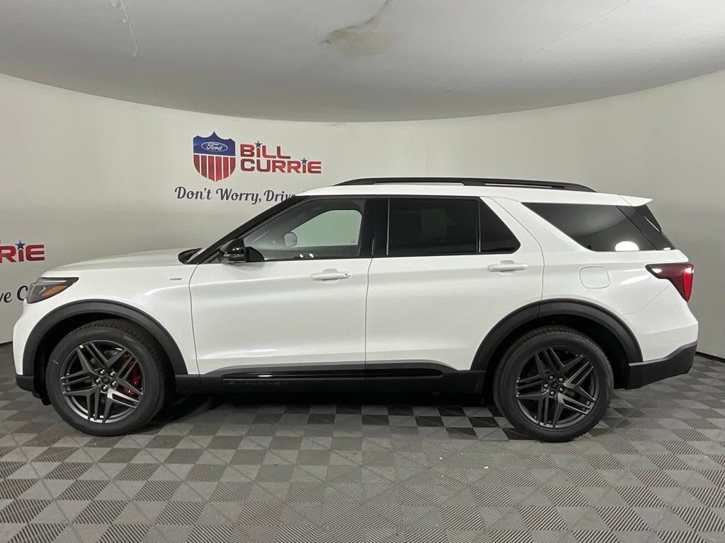 New 2026 Ford Explorer ST-Line w/ ST-Line Street Pack RWD image 6