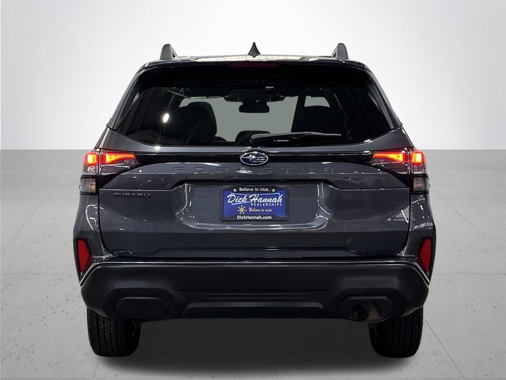 Used 2025 Subaru Forester Premium AWD/4WD image 11