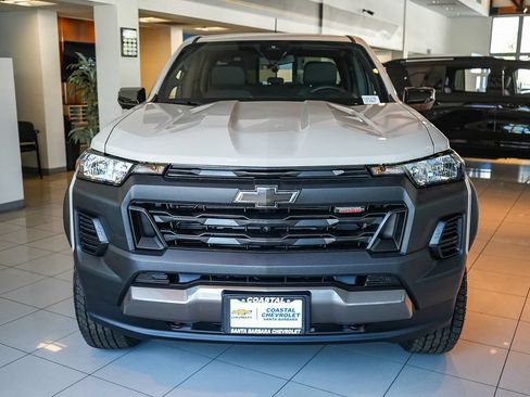 New 2026 Chevrolet Colorado Trail Boss AWD/4WD image 2