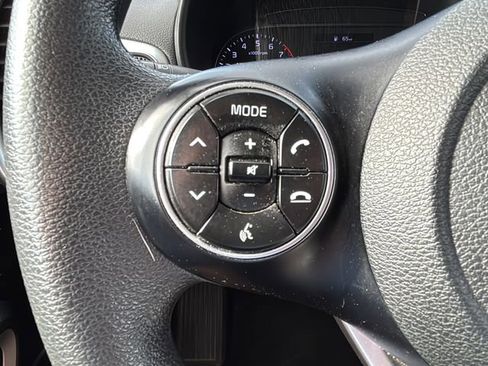 Used 2021 Kia Soul LX FWD image 18