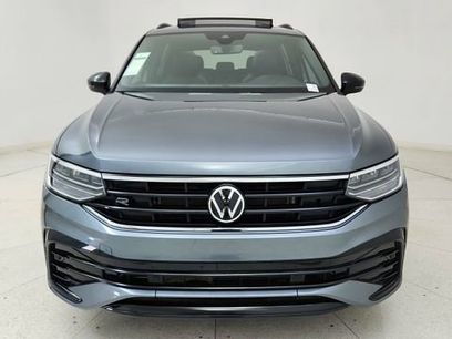 Used 2023 Volkswagen Tiguan SE R-Line