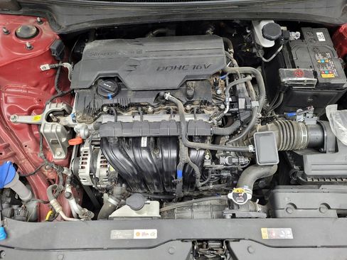 Used 2024 Hyundai Elantra SEL FWD image 30