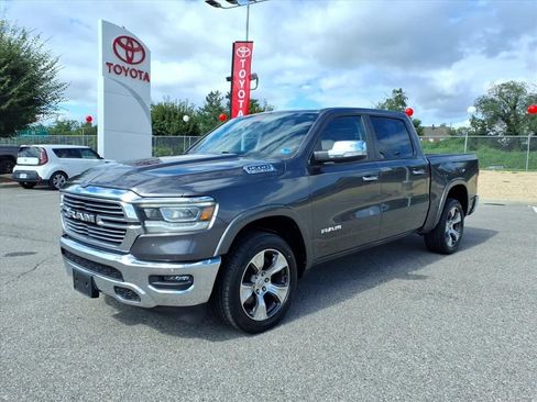 Used 2022 RAM 1500 Laramie AWD/4WD image 9