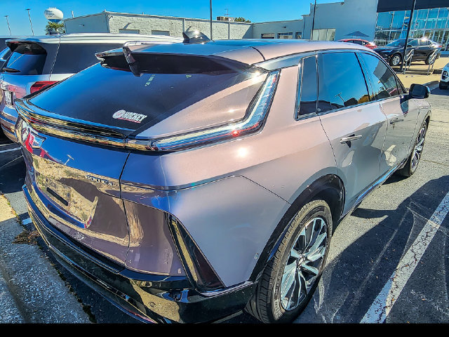Certified 2024 Cadillac Lyriq Sport w/ LPO, Floor Liner Package AWD/4WD image 8