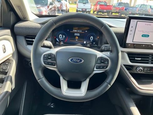 New 2026 Ford Explorer Active image 8